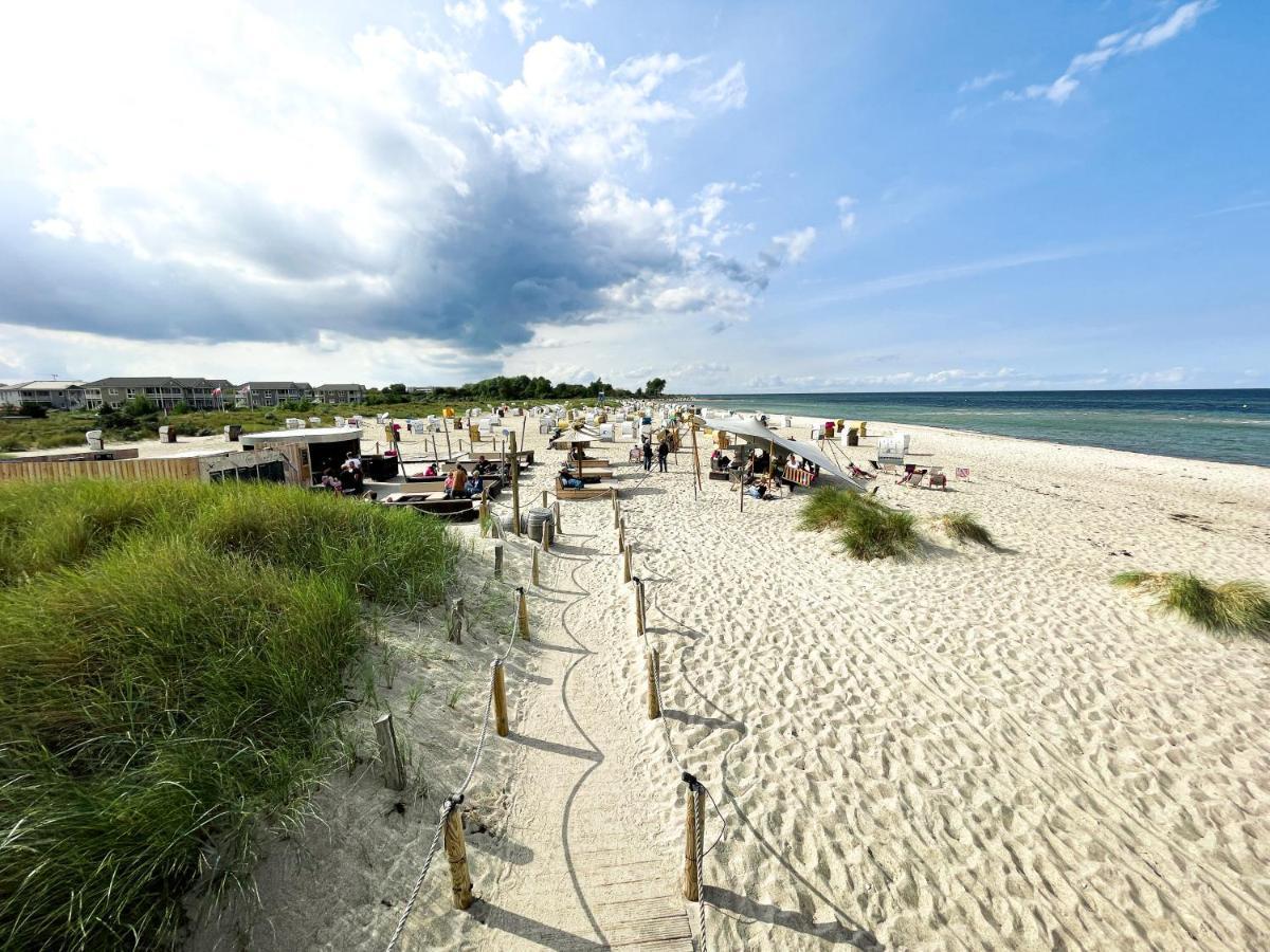 Derzeit Beliebt - Phaenomenaler Ausblick Auf Binnen- Und Ostsee Heiligenhafen Exterior photo